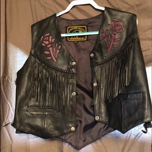 Ladies leather embroidered riding vest